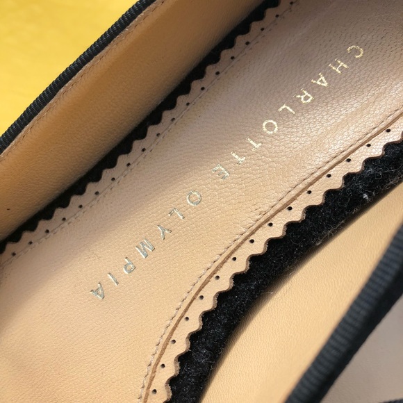 Blk Velvet/Gold Charlotte Olympia spider web flat - Picture 6 of 6